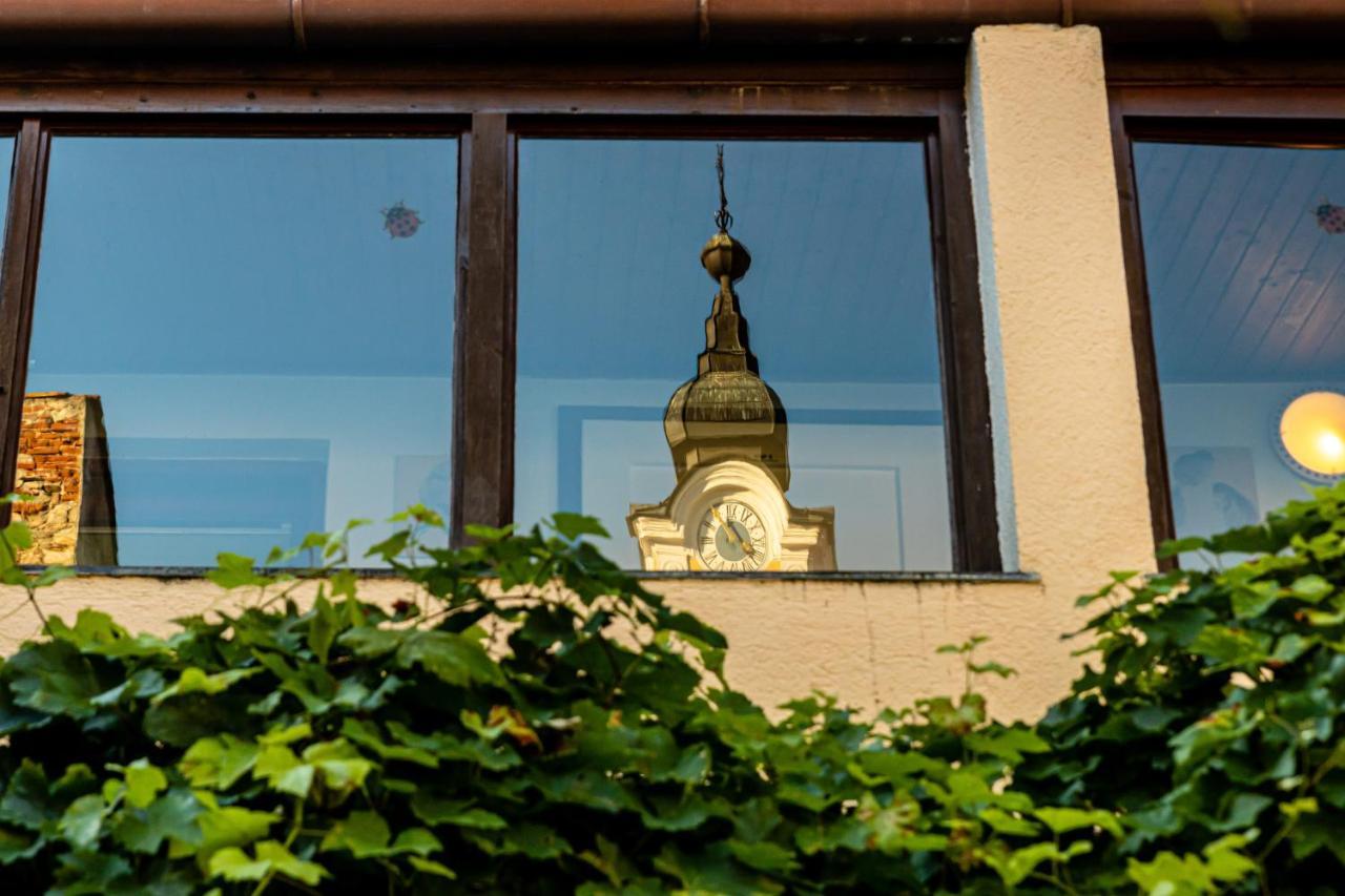 Bed and Breakfast Grüner Baum Wachau Mautern an der Donau Exterior foto